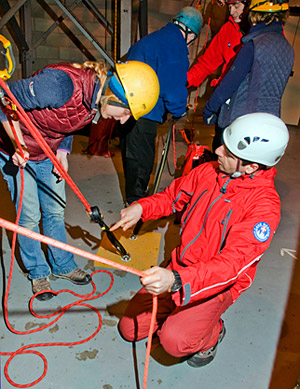 MCRO Use of the Petzl Rig workshop.