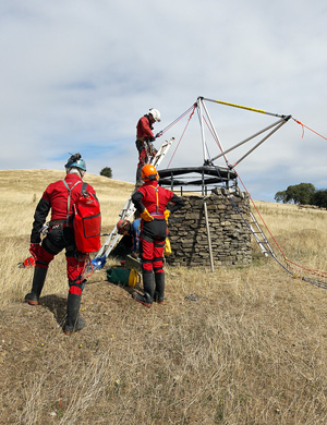 The search team descending Sheep shaft. (Picture: Cara Allison)