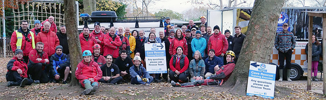 Members of the 3 teams after the practice.