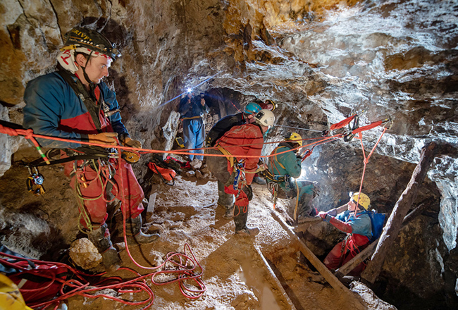 Hauling the casualty to the upper mine level. (Picture: Bartek Biela)