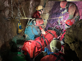 Loading the stretcher (Pic: Bartel Biela)